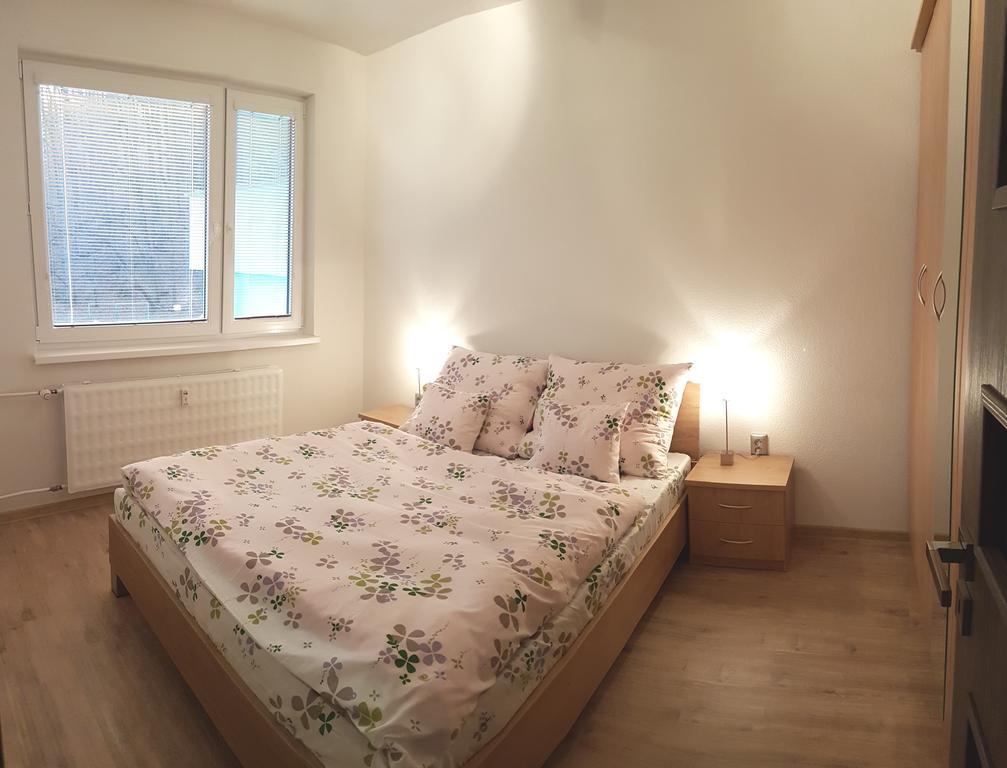 Apartman Anro Kanianka Exterior photo